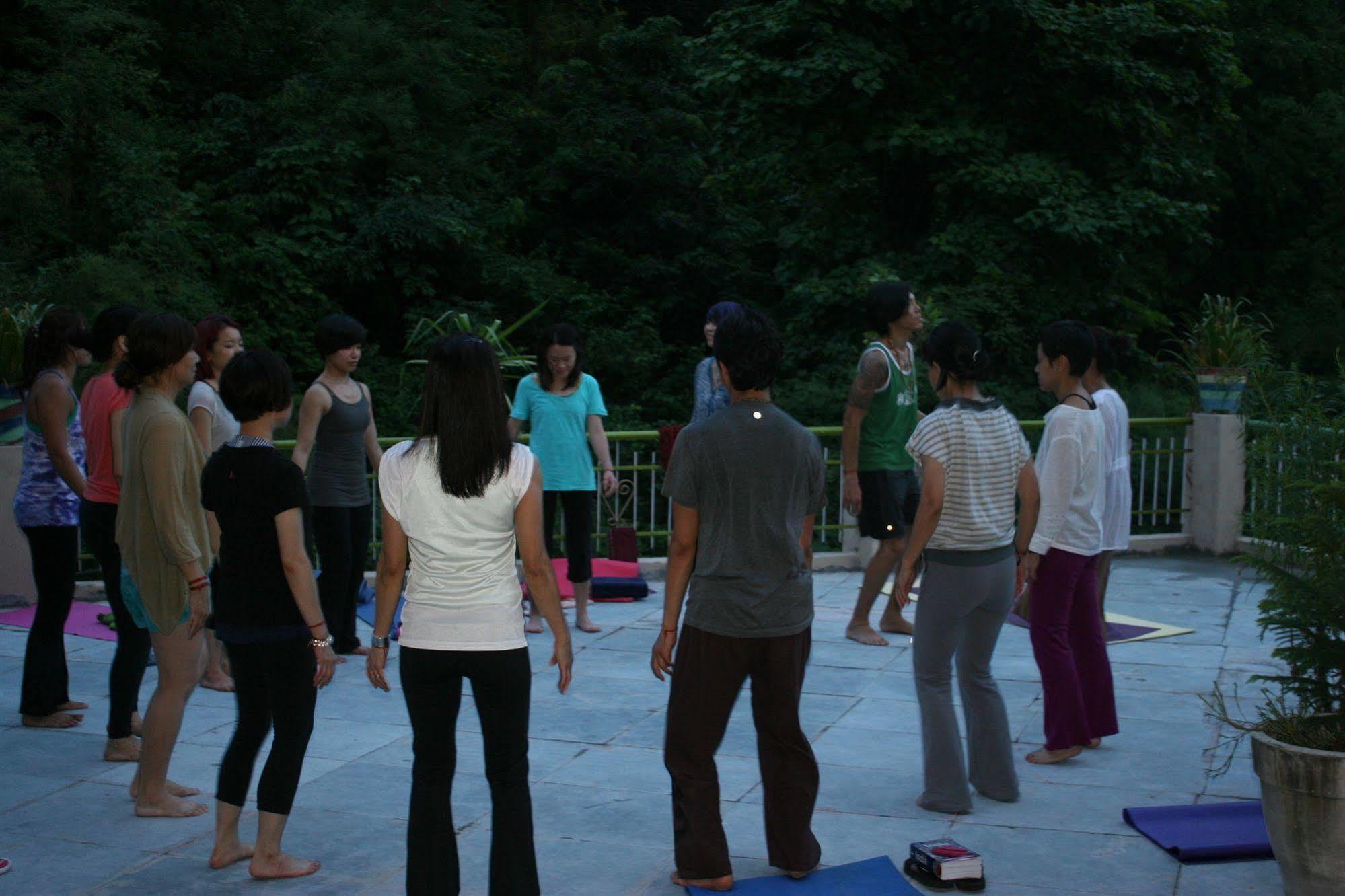 Rishikesh Sadan A Yoga & Spritual Retreat Hotel Tapovan ภายนอก รูปภาพ