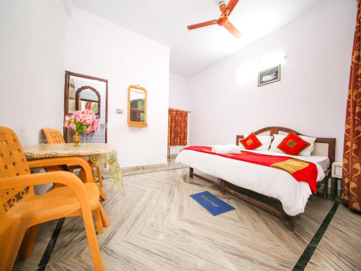 Rishikesh Sadan A Yoga & Spritual Retreat Hotel Tapovan ภายนอก รูปภาพ