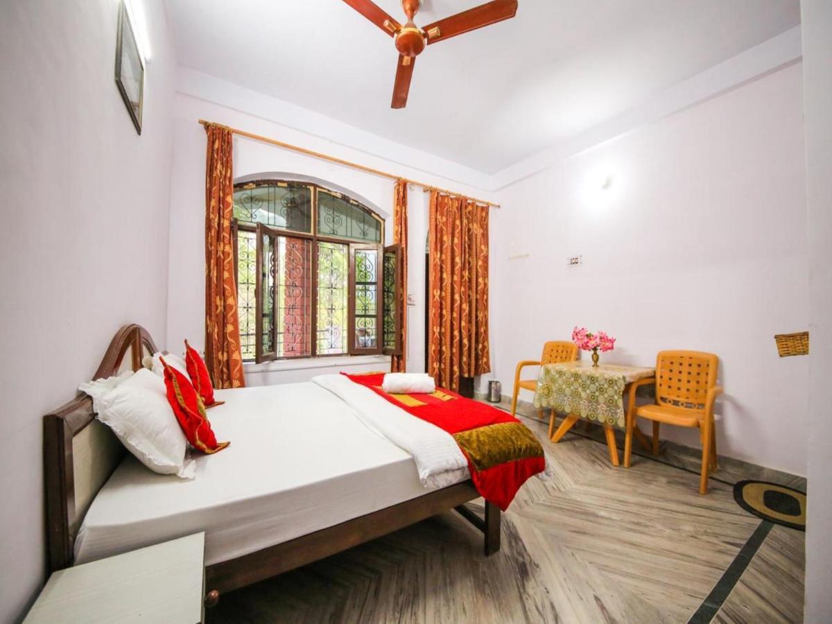 Rishikesh Sadan A Yoga & Spritual Retreat Hotel Tapovan ภายนอก รูปภาพ